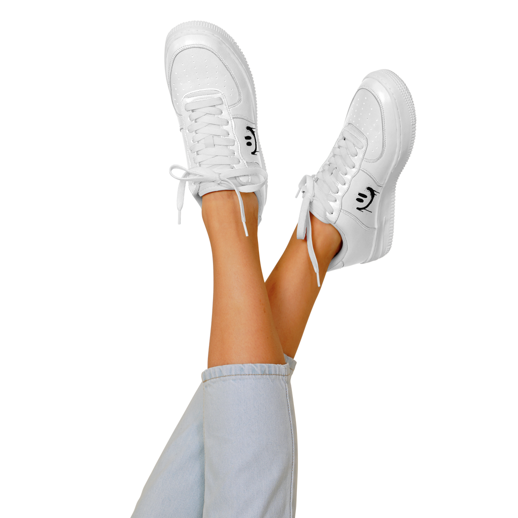 LOW TOP | smiley - Arcadia Apparel