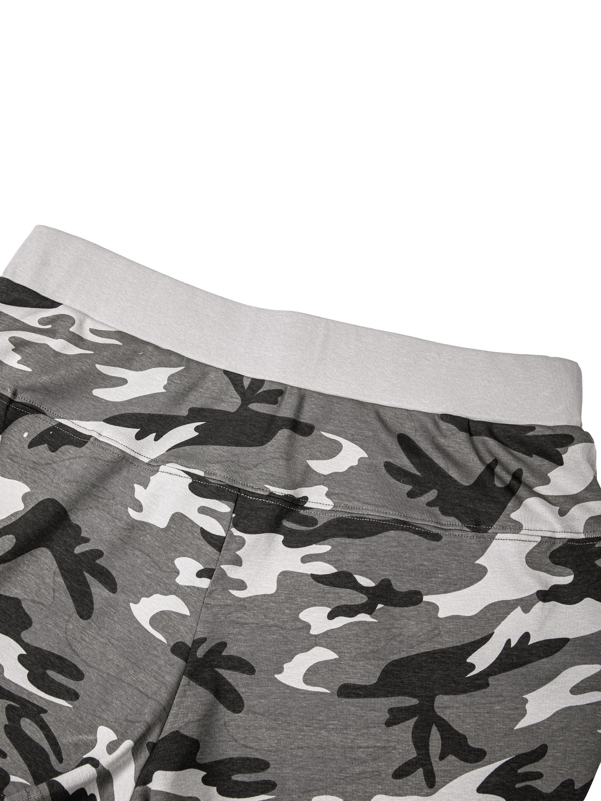 W | slim camo shorts