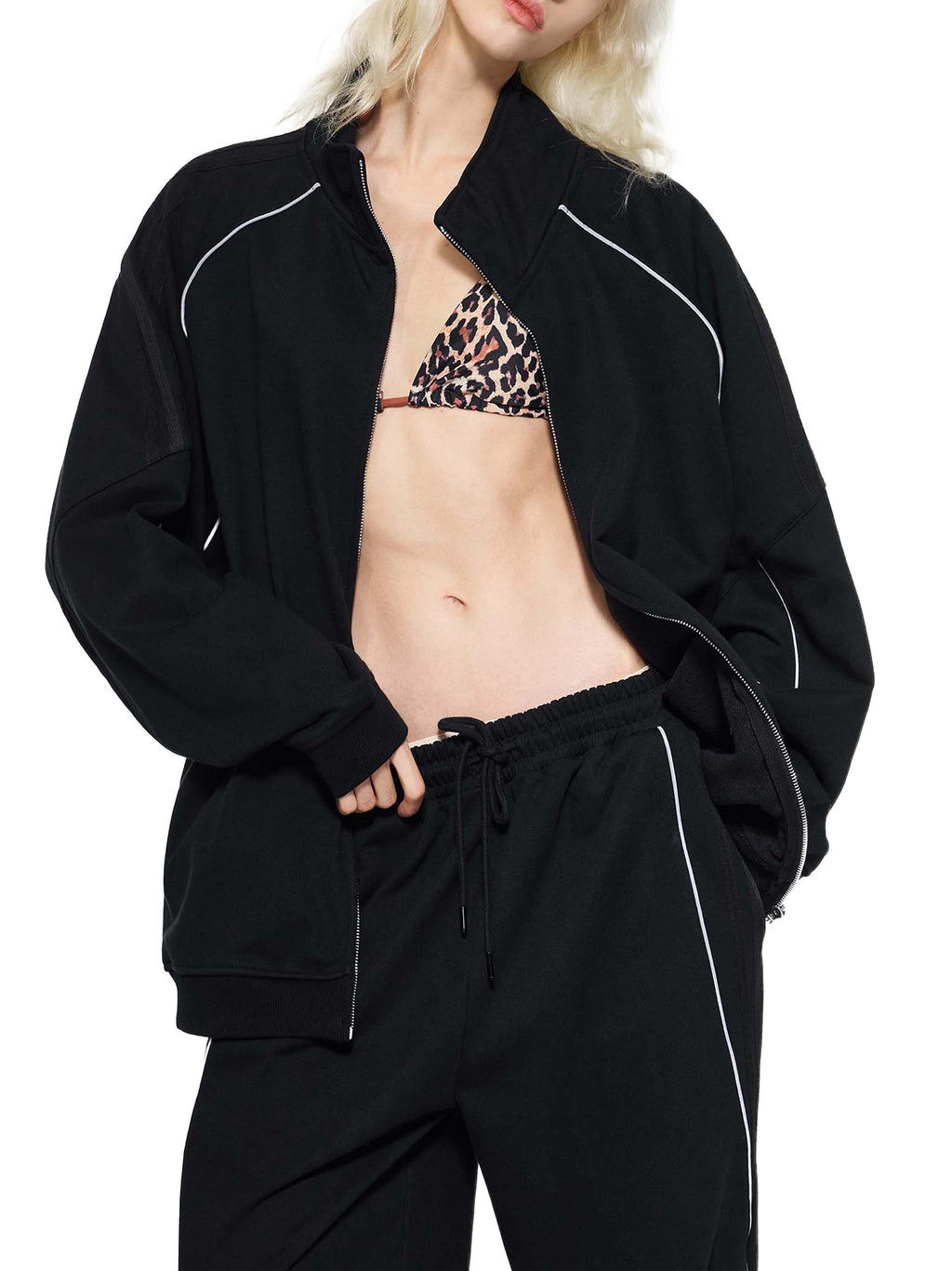 all,nath,neutral,style,arcaprl,arcadia,apparel,jacket,reflection,striped