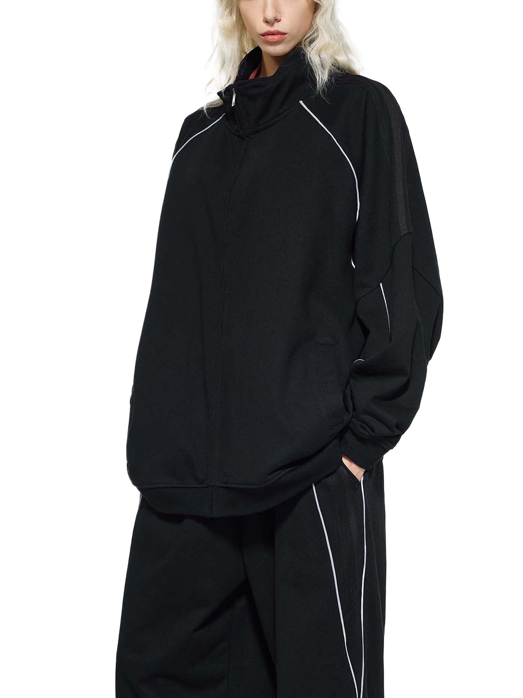 all,nath,neutral,style,arcaprl,arcadia,apparel,jacket,reflection,striped