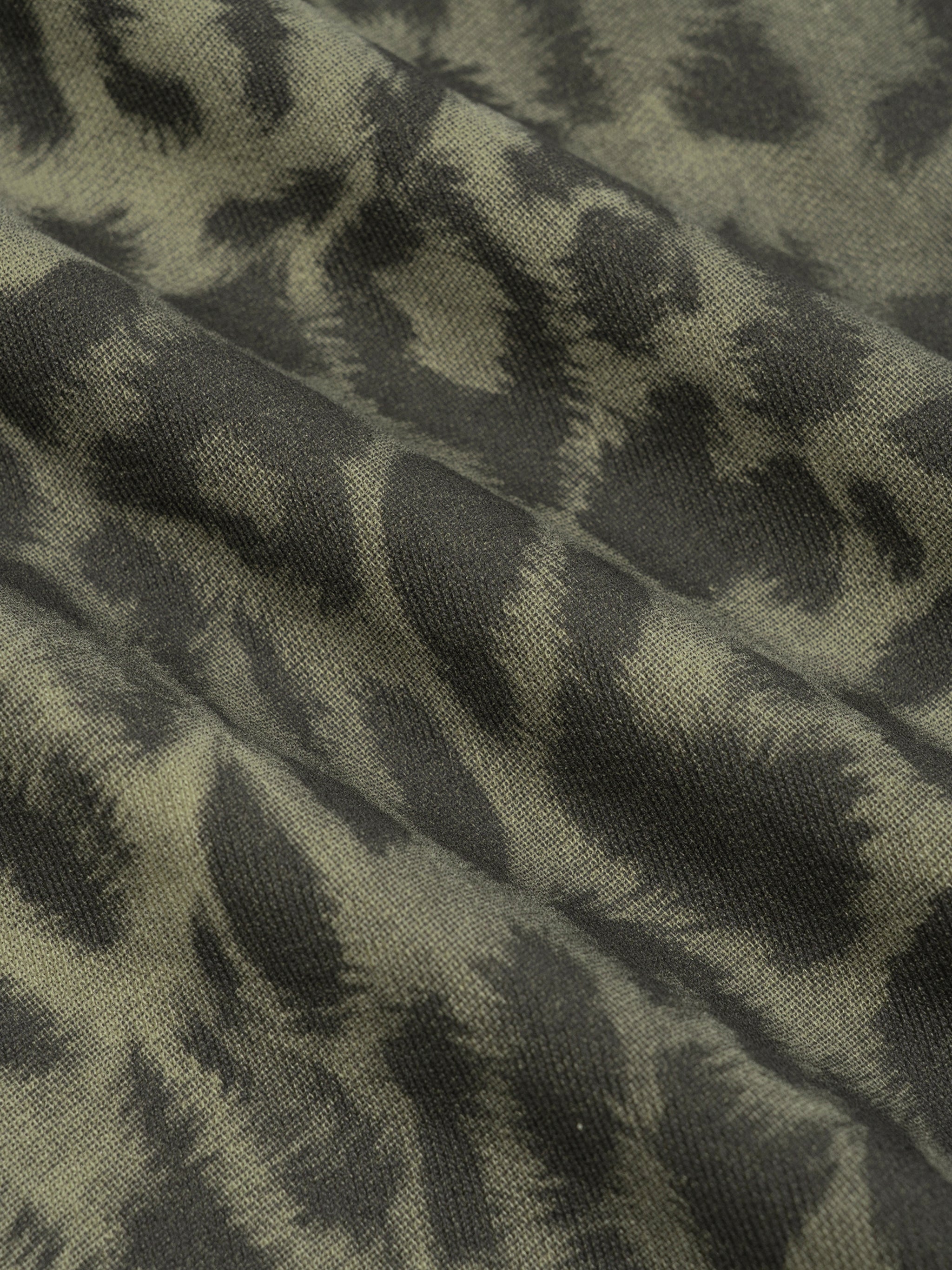 all,ut0079,arcaprl,leopard print,animal print,boxy,t-shirt,tee,arcadia apparel,one-size