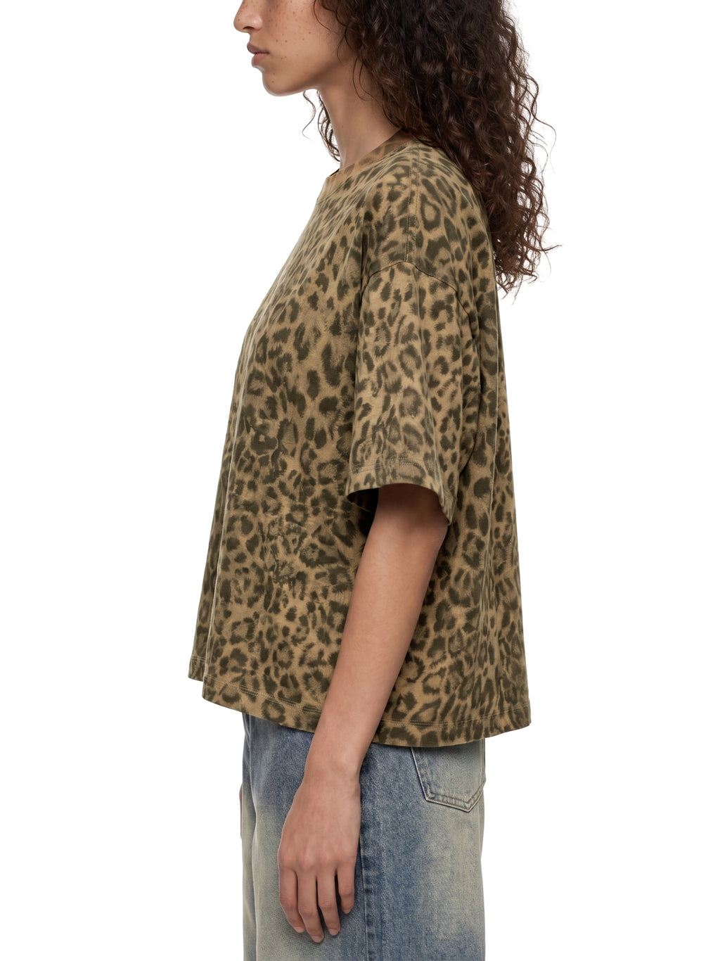 all,ut0079,arcaprl,leopard print,animal print,boxy,t-shirt,tee,arcadia apparel,one-size