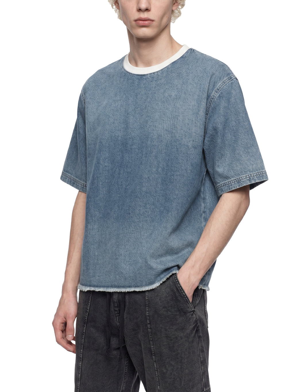 all,arcaprl,one-size,upper body,vintage,wash,boxy,raw-hem,denim,t-shirt