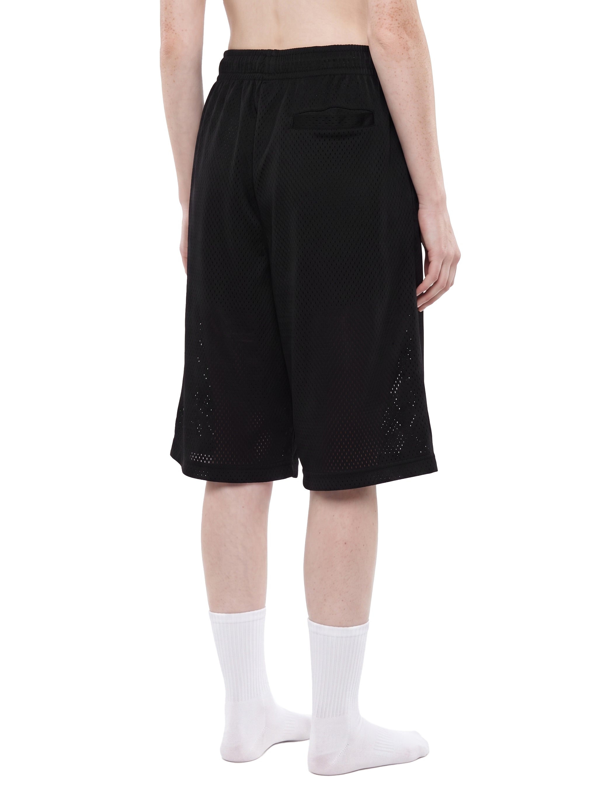O | mesh basketball shorts